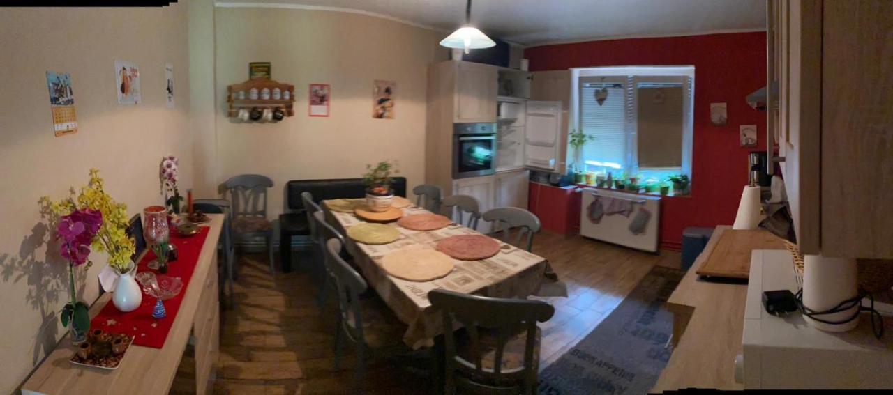 Ferienhaus Hospodarz Schimm Eksteriør bilde